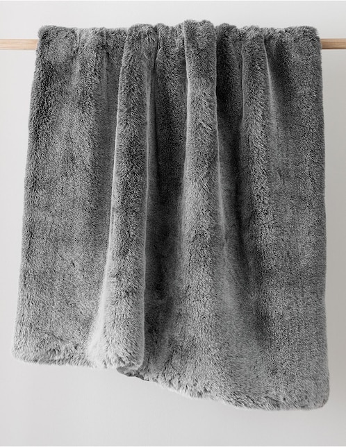 Gris obscuro
