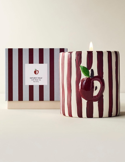 Vela aromática Emma Chamberlain aroma hojas de tomate, fresas y limón