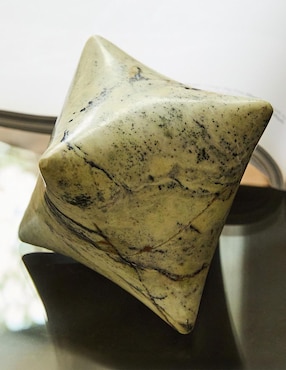 Figura decorativa Eda Exotic Stone de mármol