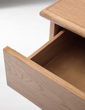 Cómoda Aggie de madera
