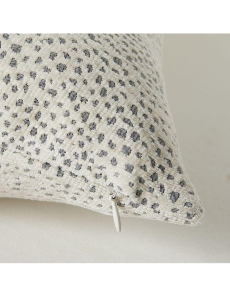 Funda cojín Dotted Chenille 3