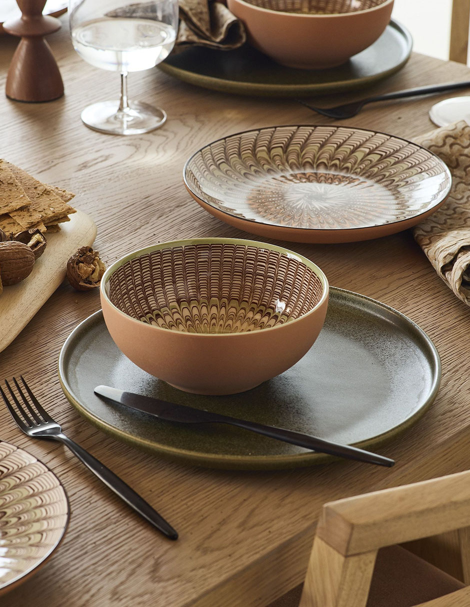 Bowl Guernsey 2