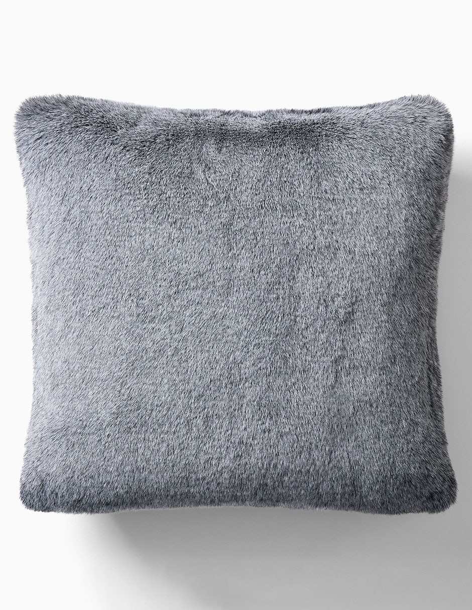 Cojín Faux Fur Chinchil 1