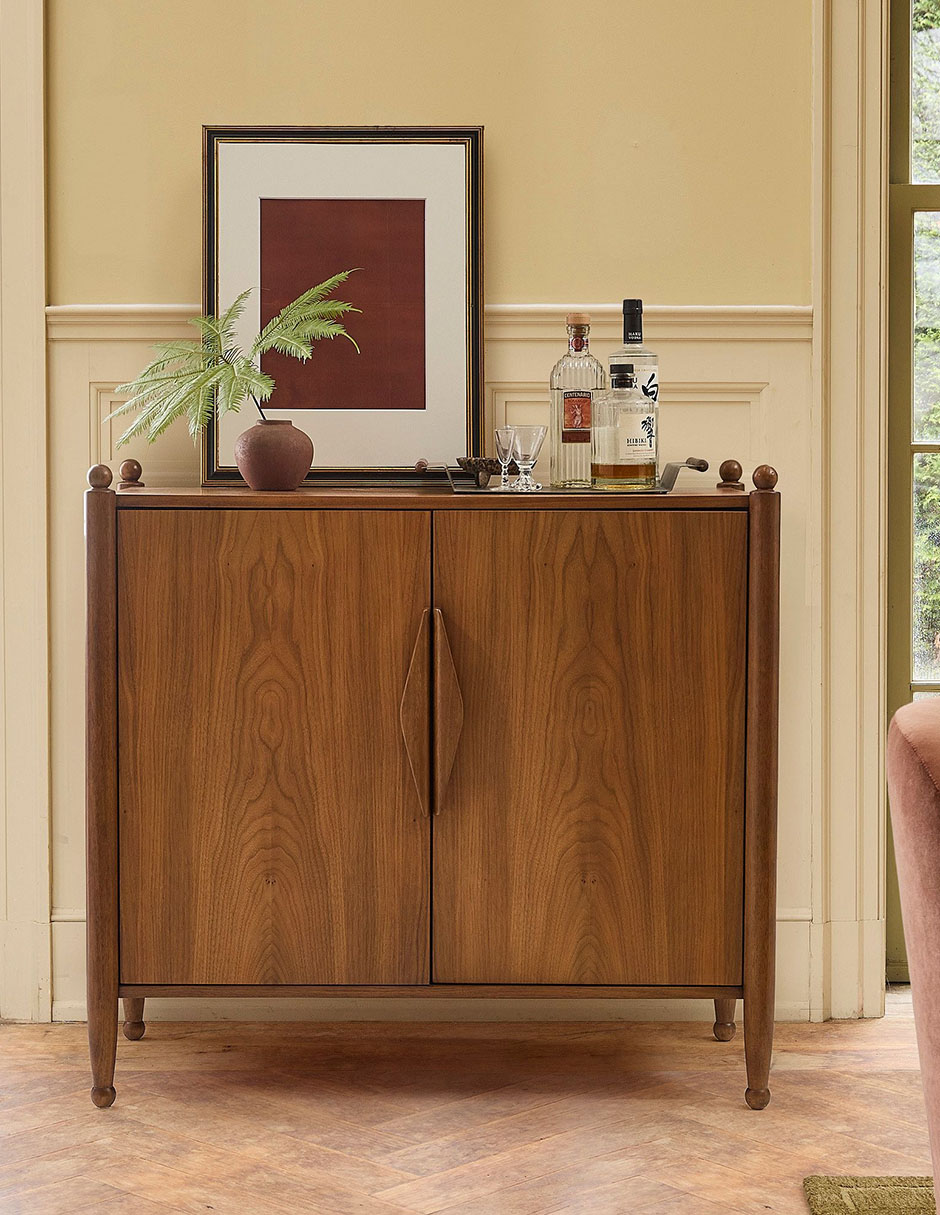 Bar Pierce & Ward de madera 1