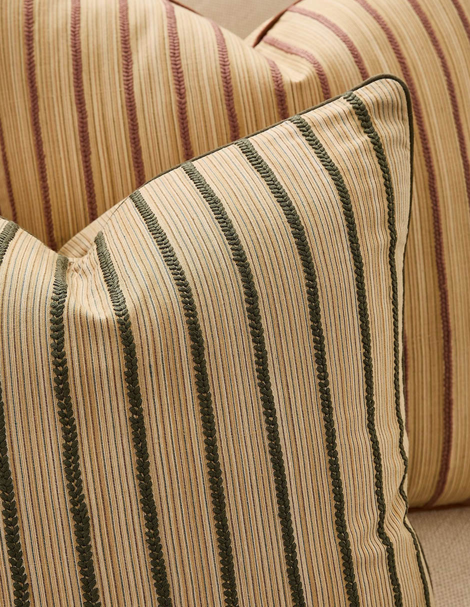 FUNDA COJÍN PW FILIGREE STRIPE 20X20 MOR