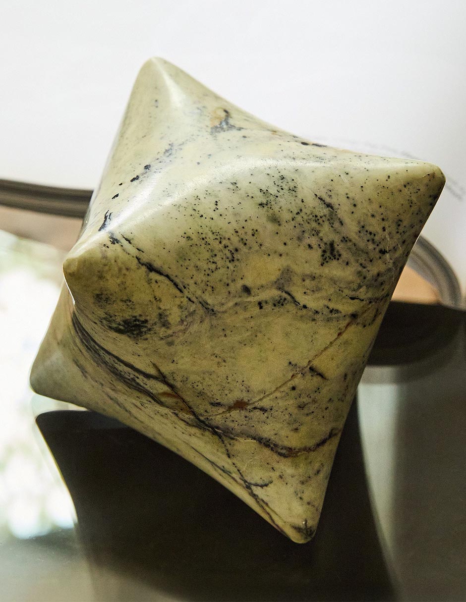 Figura decorativa Eda Exotic Stone de mármol