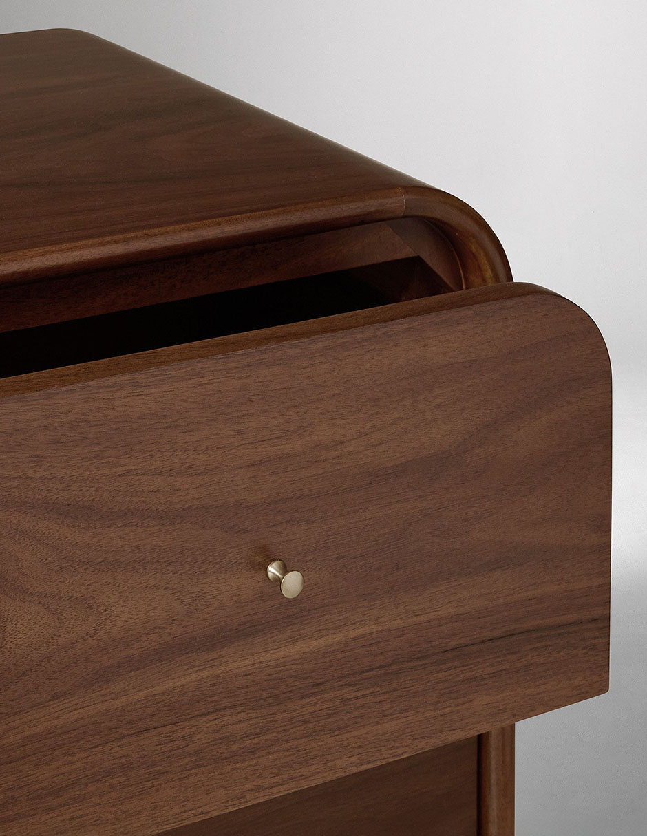 Cómoda Rorie de madera caoba 8