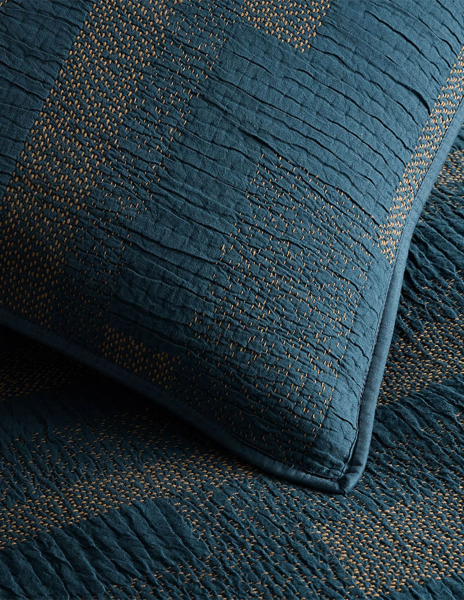 Funda para almohada Reflections Linear Stitch 2