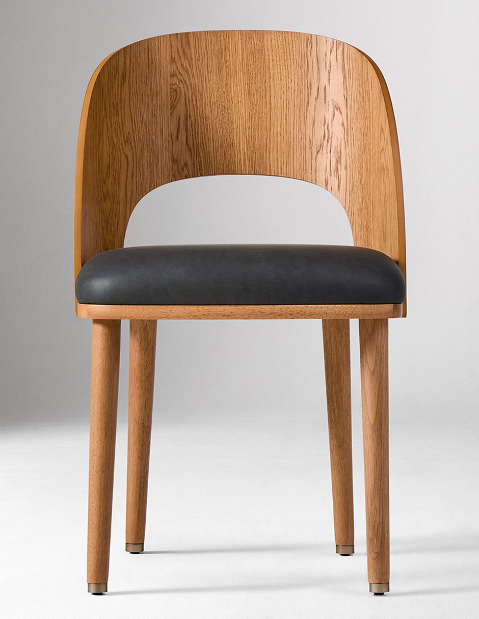 Silla Boerum de madera 3