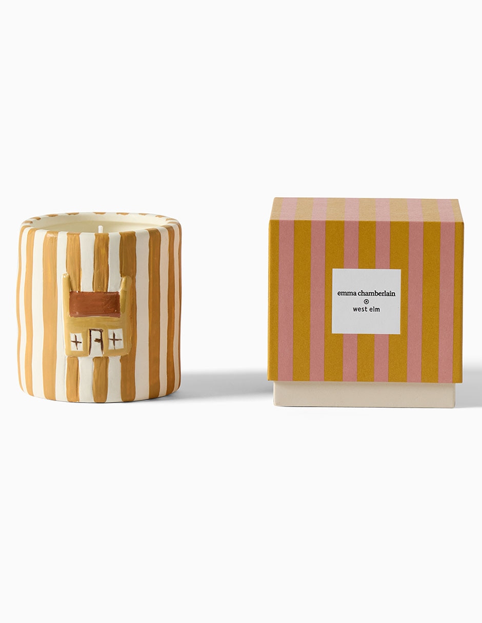 Vela aromática Emma Chamberlain aroma junípero, pimienta negra y bergamota 5