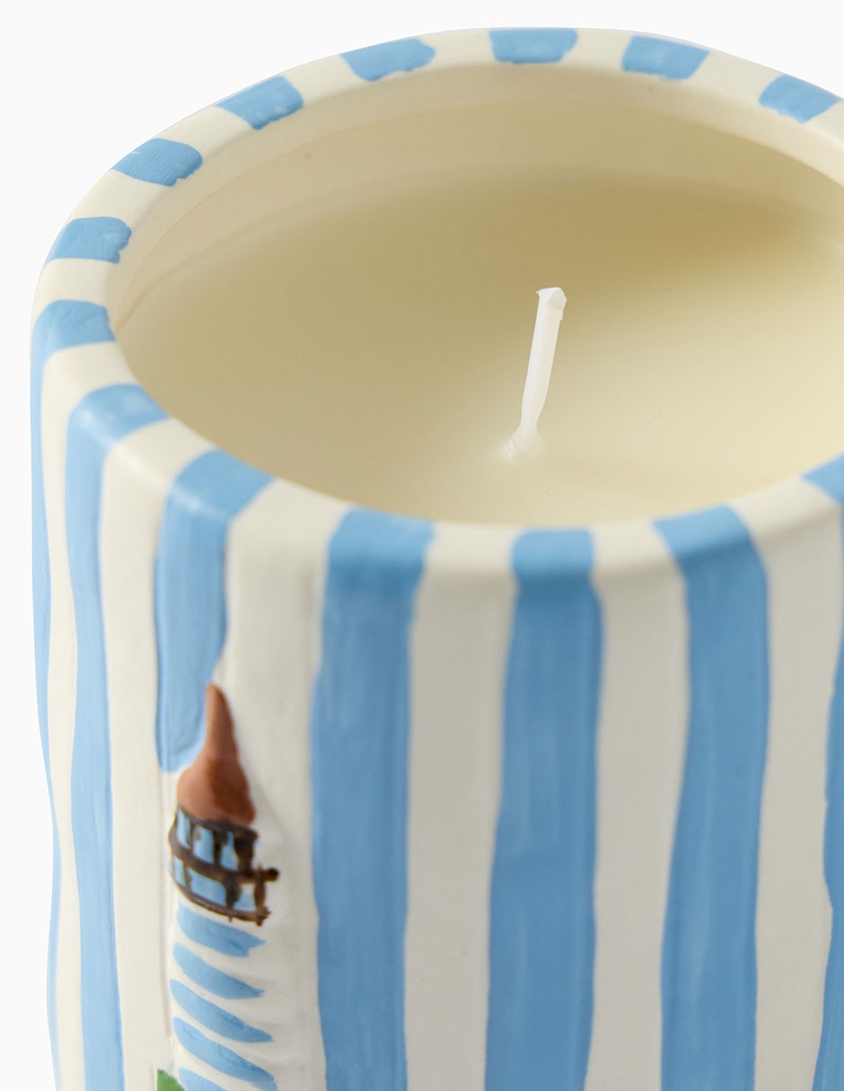 Vela aromática Emma Chamberlain aroma flor de plátano, agave y jazmín blanco 7